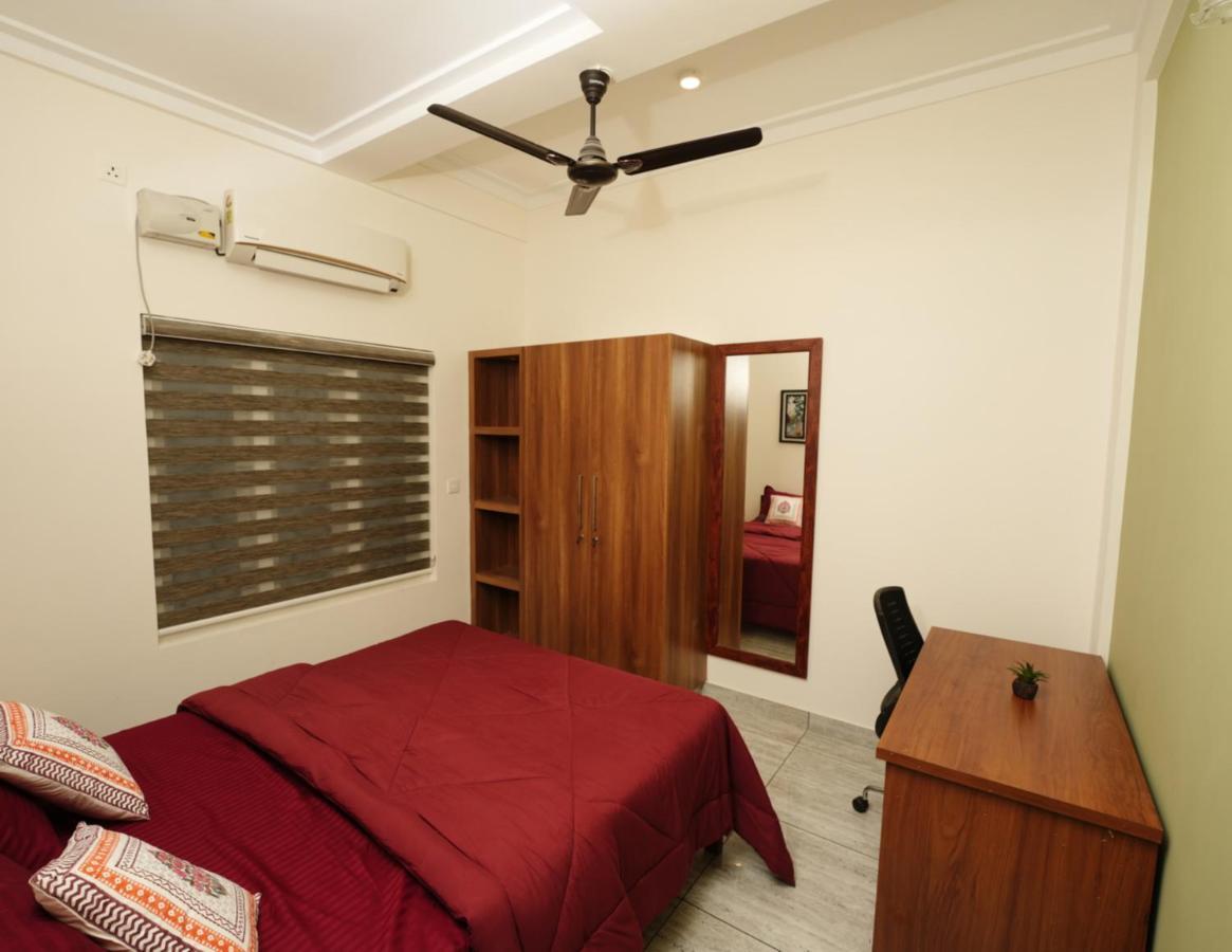 Avanti Castello Apartment Guruvayur Bagian luar foto