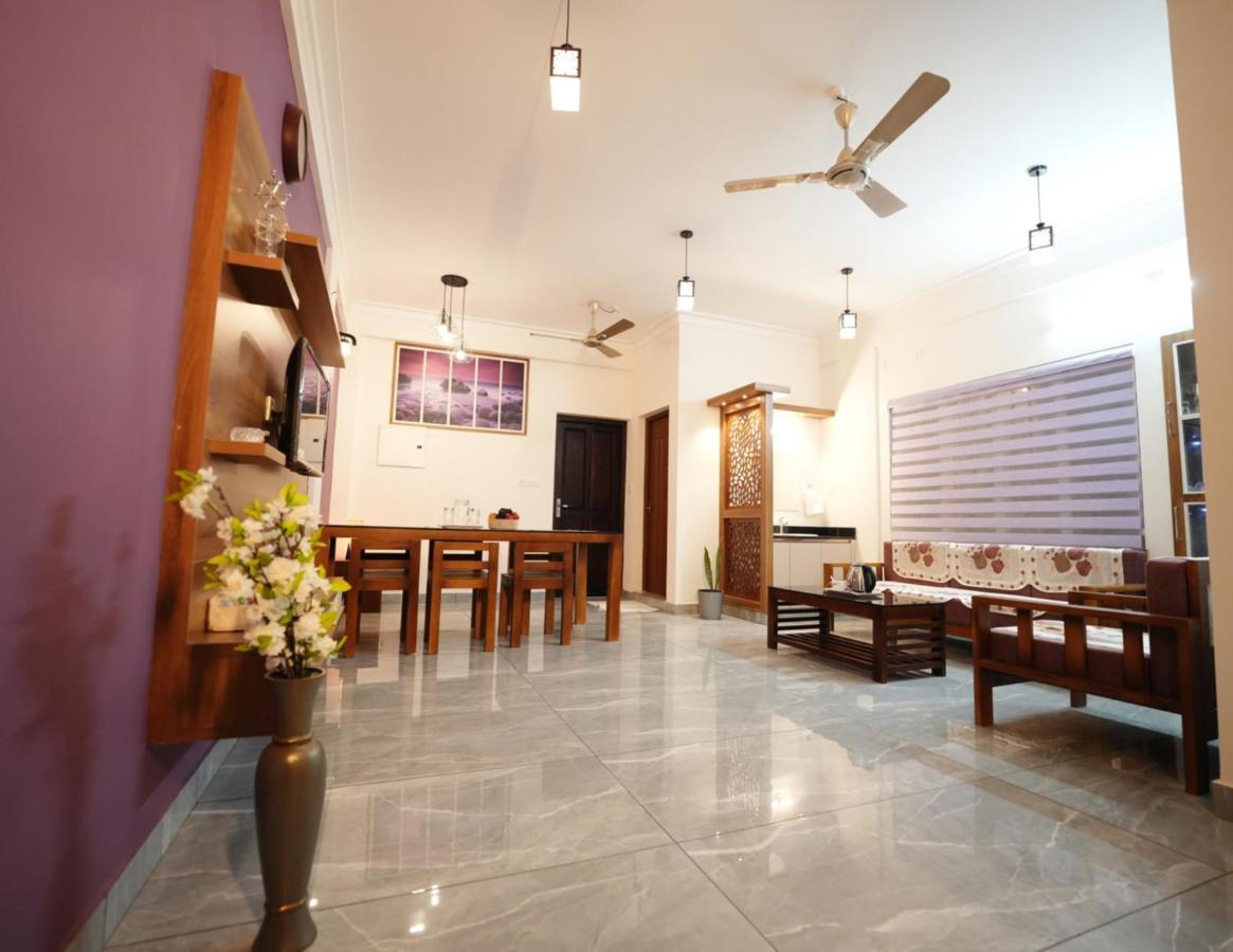 Avanti Castello Apartment Guruvayur Bagian luar foto