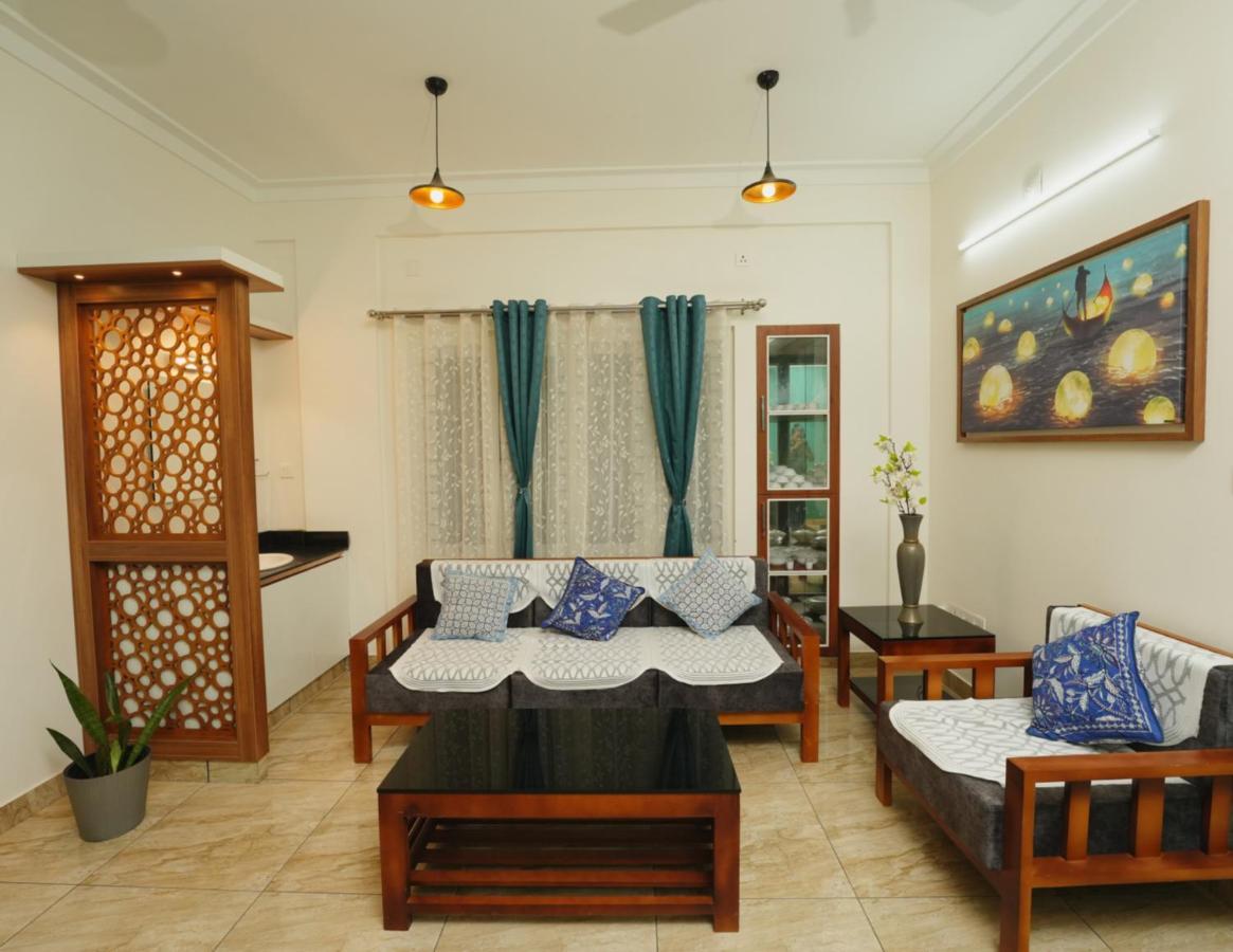 Avanti Castello Apartment Guruvayur Bagian luar foto