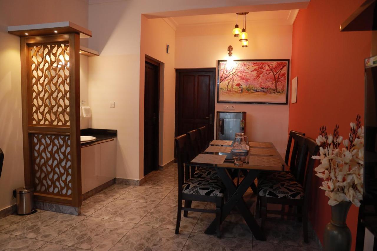 Avanti Castello Apartment Guruvayur Bagian luar foto