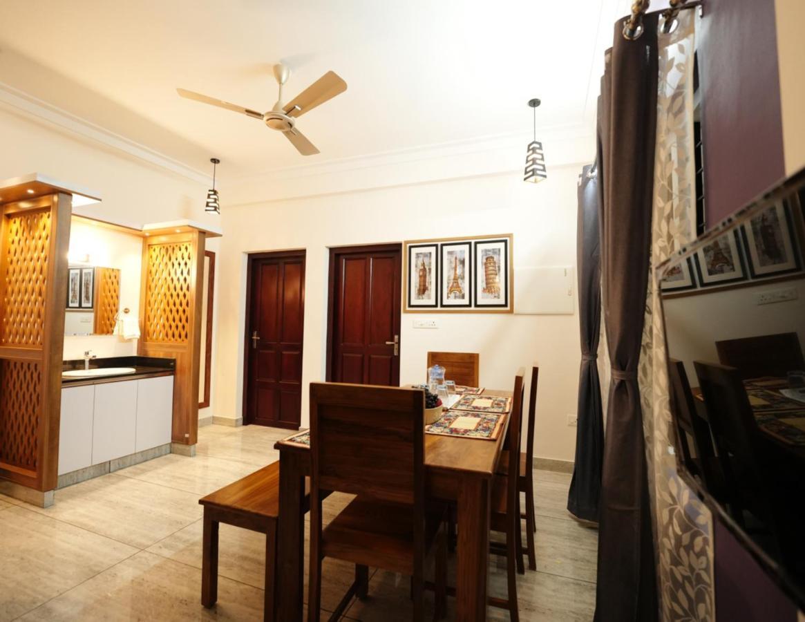 Avanti Castello Apartment Guruvayur Bagian luar foto