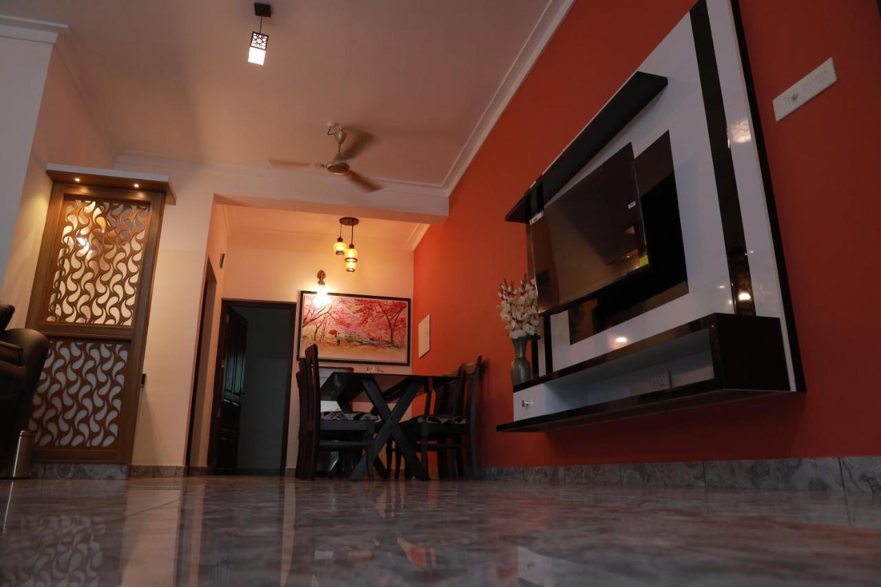 Avanti Castello Apartment Guruvayur Bagian luar foto