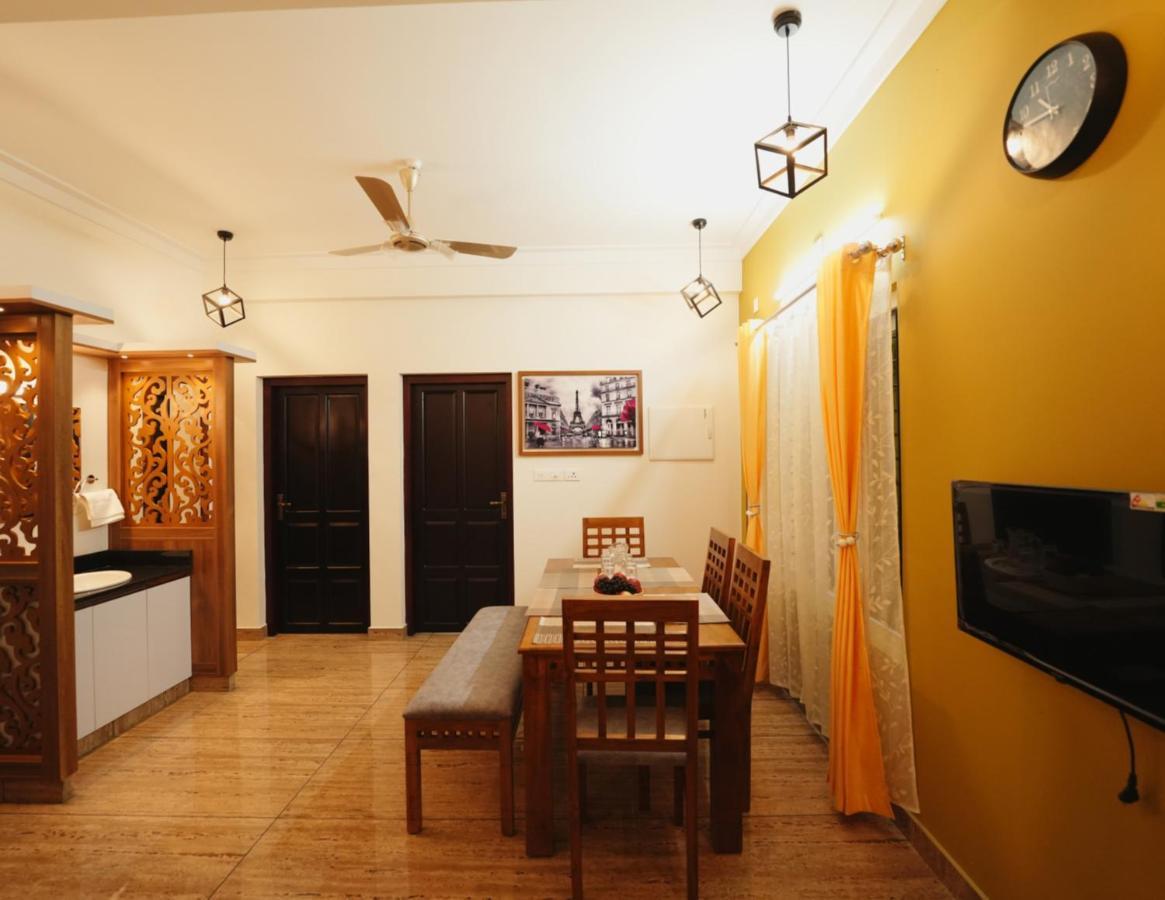 Avanti Castello Apartment Guruvayur Bagian luar foto