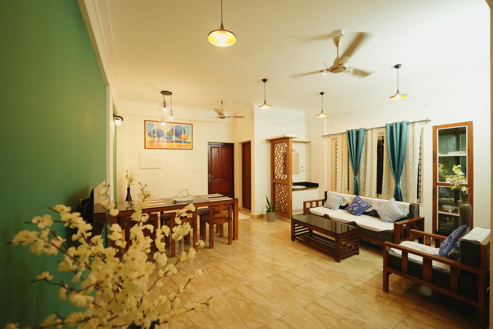 Avanti Castello Apartment Guruvayur Bagian luar foto