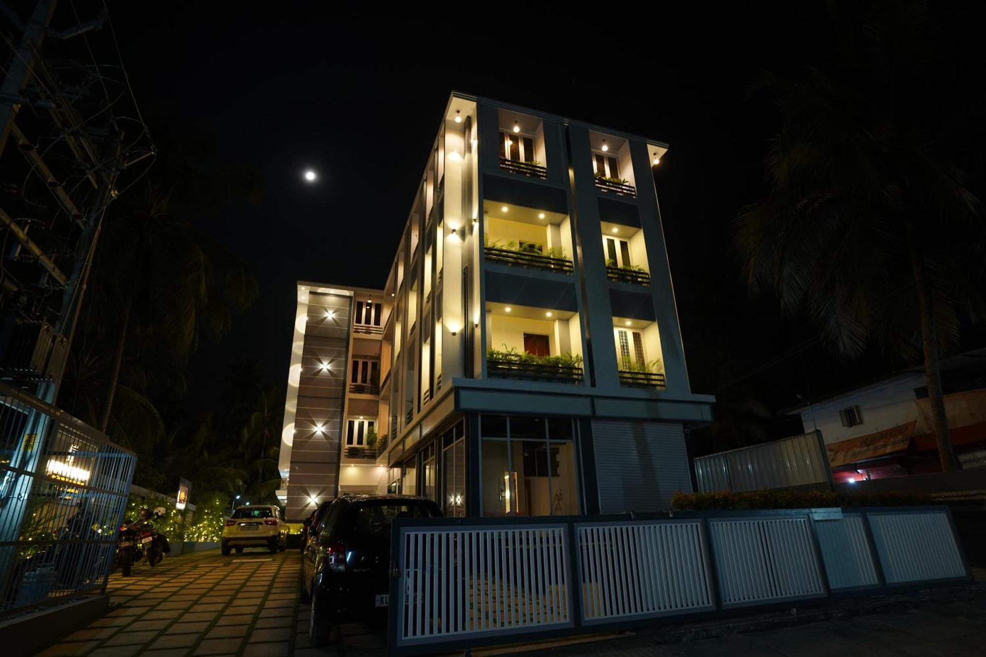 Avanti Castello Apartment Guruvayur Bagian luar foto